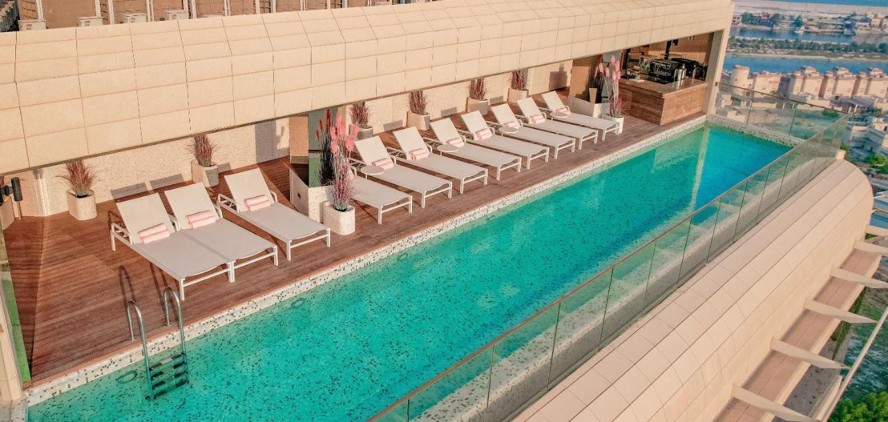 The House Hotel Al Khiran Exterior foto